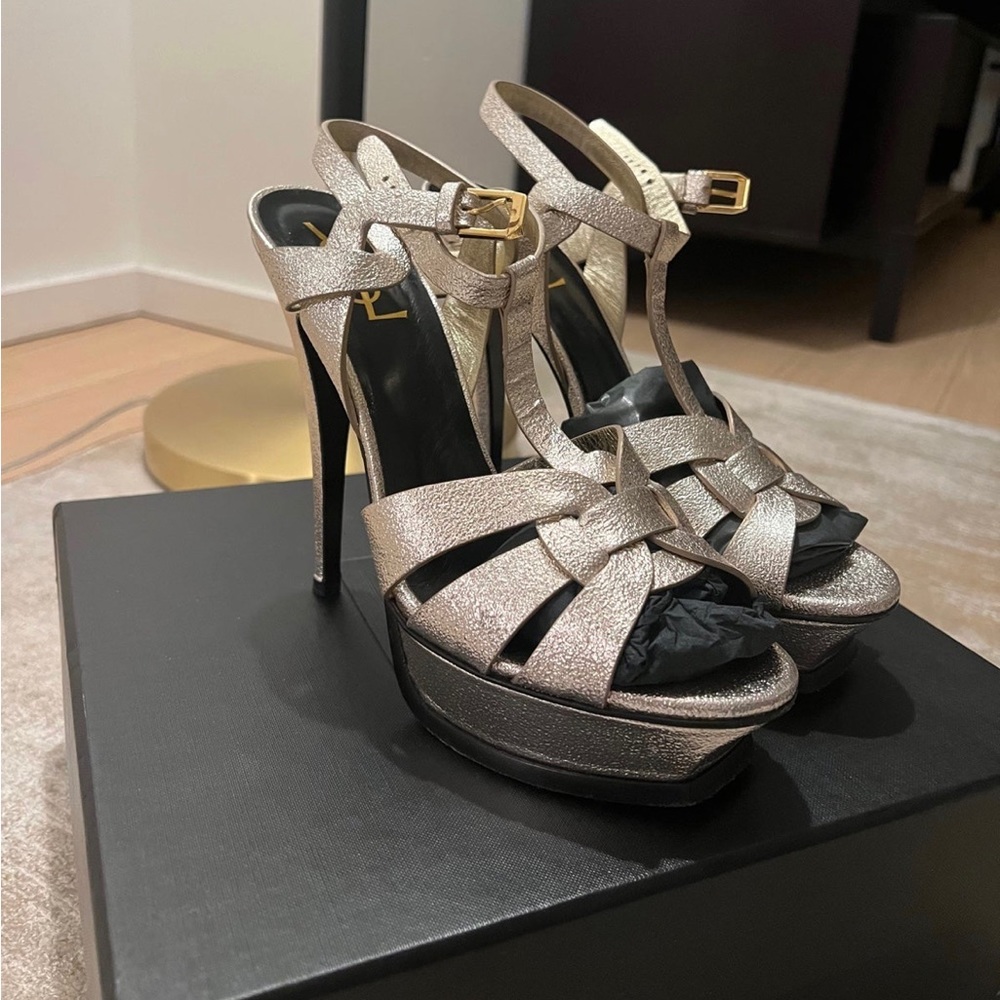 YSL Gold Tribute Leather Sandals👠💝